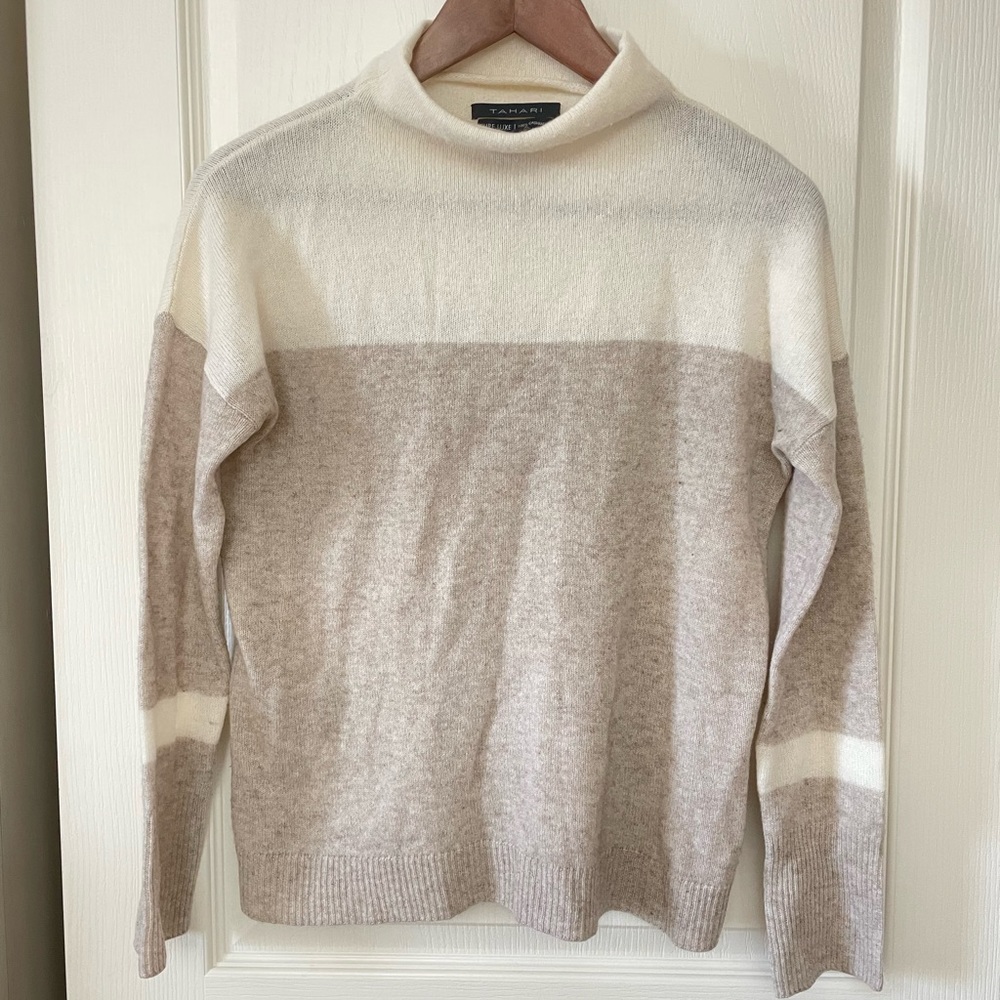 100% Cashmere sweater